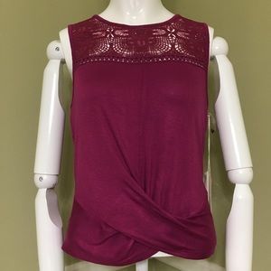 Love & Piece Collective, Secret Charm Twist Top